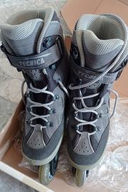 Pattini roller in linea da donna TECNICA