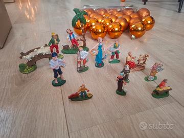 Palline Natale e statuine miste