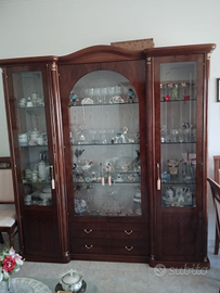 Vetrina in legno Brianza