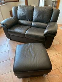 Divani e pouf in pelle color testa di moro