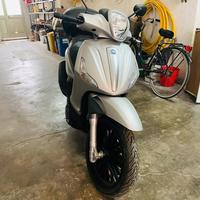 Piaggio Beverly 300 unico proprietario- 2020