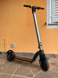 Monopattino  elettrico Cecotec Bongo Serie A