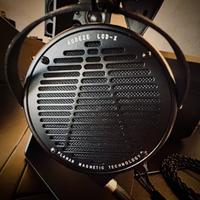 Audeze LCD-X + Stand K&M + Hard Case