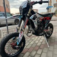 Fantic Motard 125 - 2026