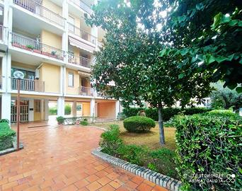 Appartamento di 92 m² con 3 locali e box auto a La