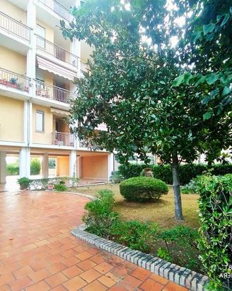 Appartamento di 92 m² con 3 locali e box auto a La