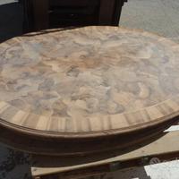 Tavolo  in radica   di noce