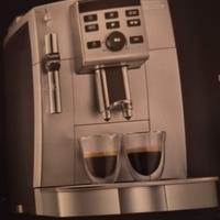 Macchina cafee automatica DELONGHI 