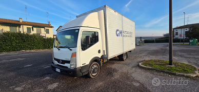 Nissan Cabstar 3.0 diesel del 2010