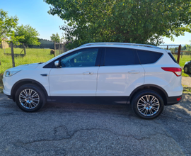Ford kuga titanium