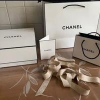 Chanel sacchetti e scatole