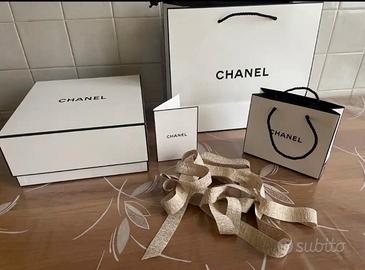 Chanel sacchetti e scatole