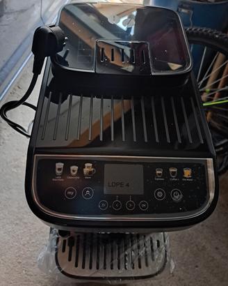 macchina da caffe delonghi automatica 