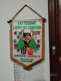 Gagliardetto originale Juventus-Liverpool