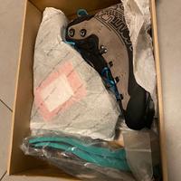 Scarpa trekking Montura 