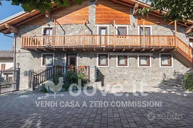 Casa indipendente di 123 m² con 3 locali a Quart