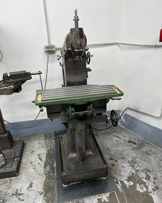 Fresatrice Deckel FP1