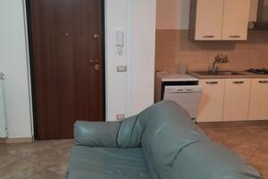 Bilocale arredato in villa