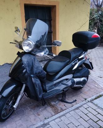 piaggio Beverly 500