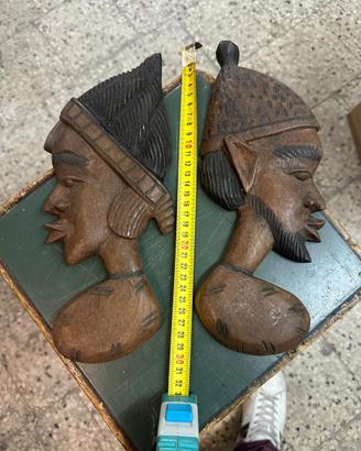 Maschere in legno stile afro / etnico