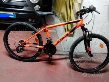 Mountain Bike B-Twin 24