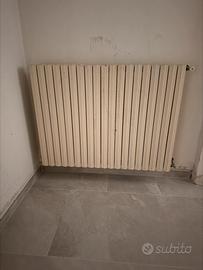 Termosifoni in ghisa 155 elem. Offert a piacere