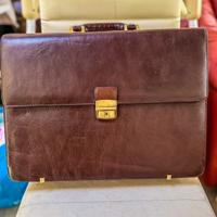 Cartella , ventiquattrore in vera pelle marrone