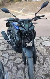 Yamaha MT-125 colore Blu con allestimento ABS