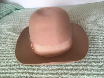 Cappello da donna Moschino – Feltro beige