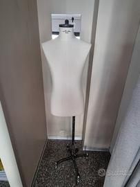 manichini per abbigliamento