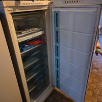 Congelatore Ariston UPA302 - Ritiro a Varese