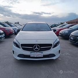 Mercedes-benz A 160 d Sport NIGHTPACK TETTO APRIBI