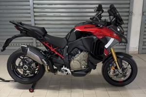Multistrada V4 Pikes Peak