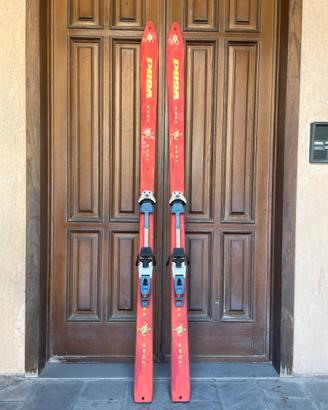 Sci touring Völkl con attacchi