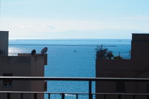 Appartamento con vista mare