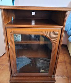 mobiletto tipo comodino 