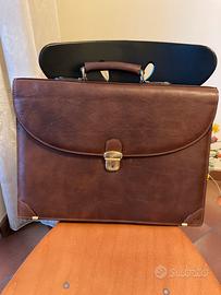 Borsa ventiquattrore in pelle