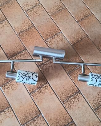 BARRA CON FARETTI ORIENTABILI