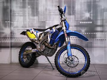 TM Moto EN 300