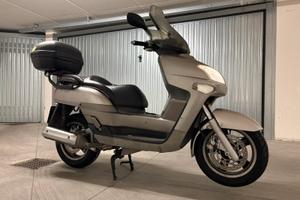 Yamaha Versity 300