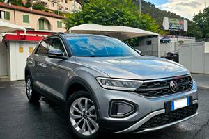 Volkswagen T-Roc I 2022 - 15 mila km