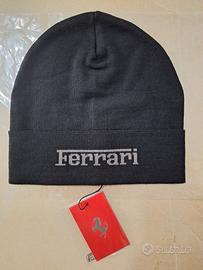 Cuffia beanie Ferrari