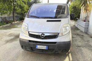 OPEL VIVARO COMBI 9 POSTI