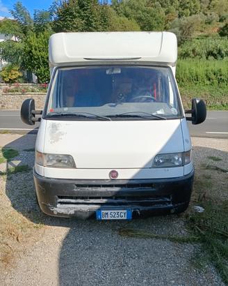 Camper semintegrale