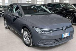 Volkswagen Golf 8 1.0 etsi evo 110CV Life dsg pr