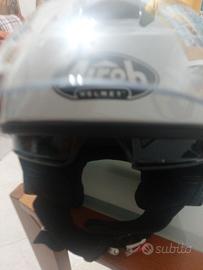 caschi moto airoh