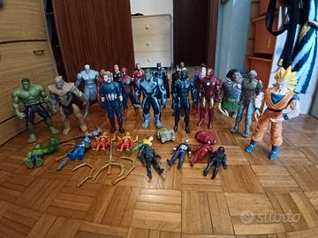Personaggi marvel e  action figure 