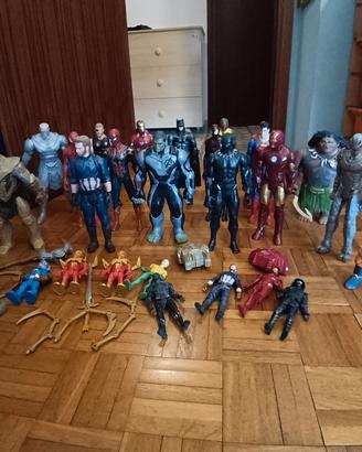 Personaggi marvel e  action figure 