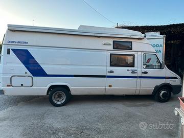 Furgone camperizzato