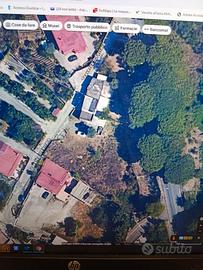 Stanza uso abitazione con terreno